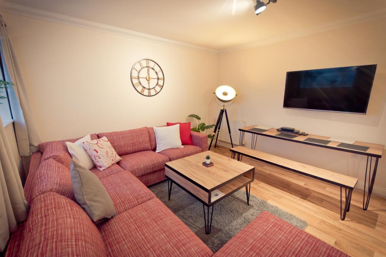 Top View 2 Bedroom Apartments พลีมัธ ภายนอก รูปภาพ